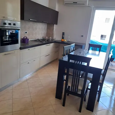 Apartament شقة ساراندا
